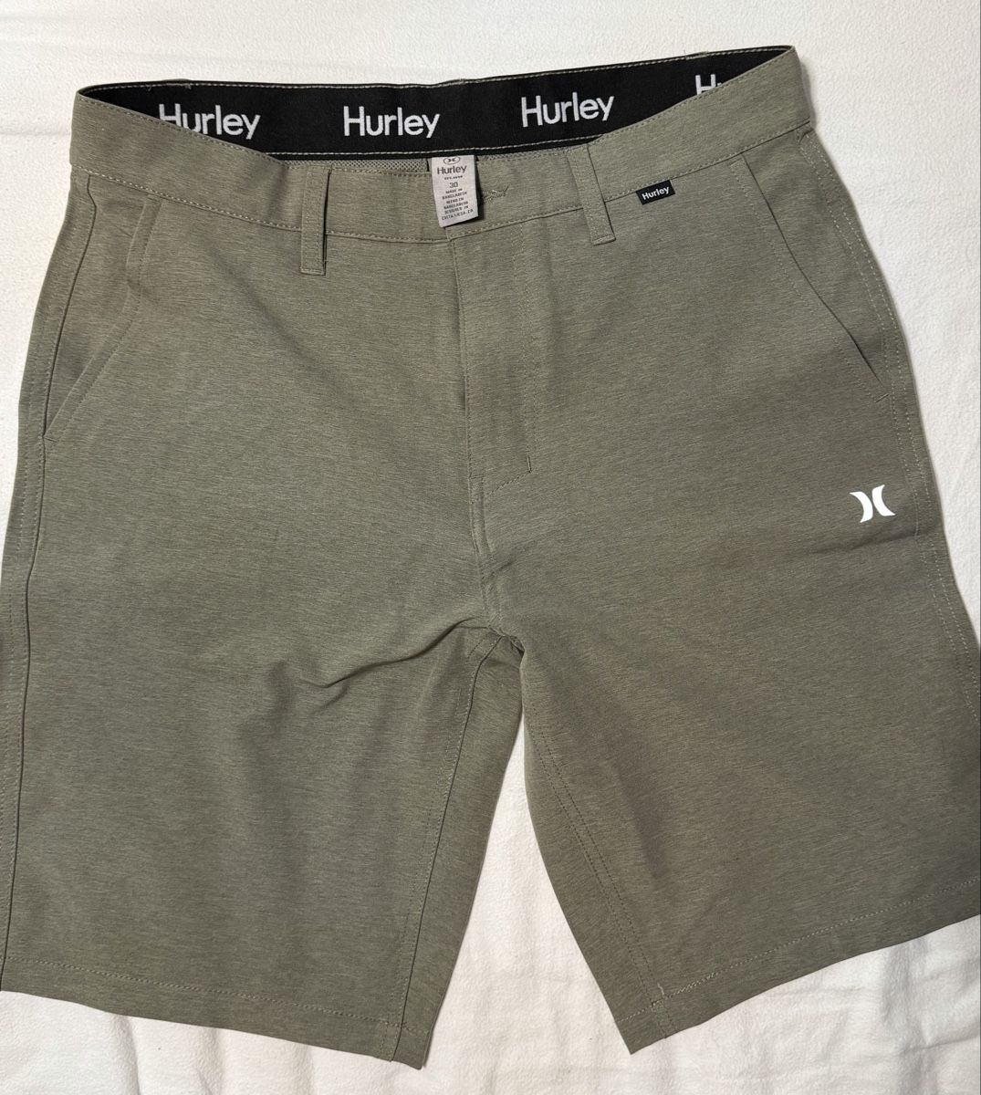 Kleiderpakete: 3x Hurley Shorts Gr. 30 – Gebraucht aus Luzern von Joonster123 3