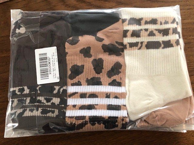 Calze: Socken Set 5 Packungen Tiermuster Leopard – Nuovo e nell'imballaggio originale da Oberwil BL venduto da scorpio70 5