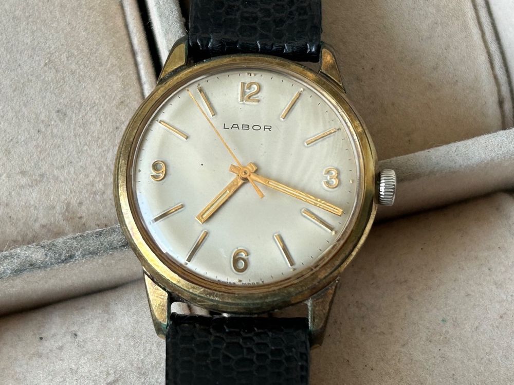 Petite montre vintage Chloé, mécanique, fonctionne