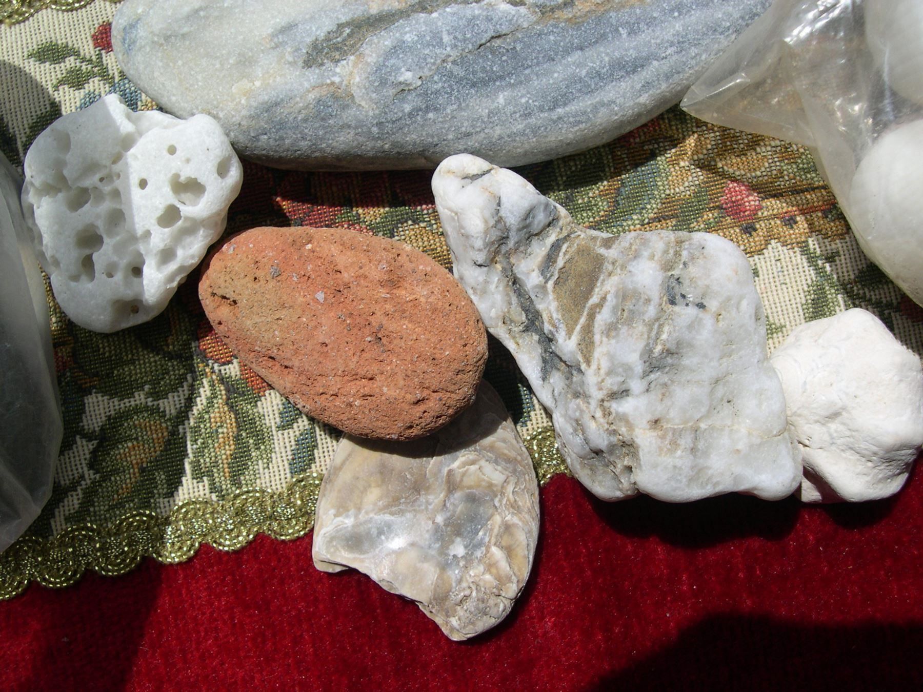 Kit bricolage: MUSCHELN + STEINE (Zum Basteln........ – Usato da Thun venduto da Catfriends 2
