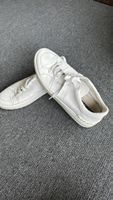 Guess Chaussure homme taille43 , 27.5cm