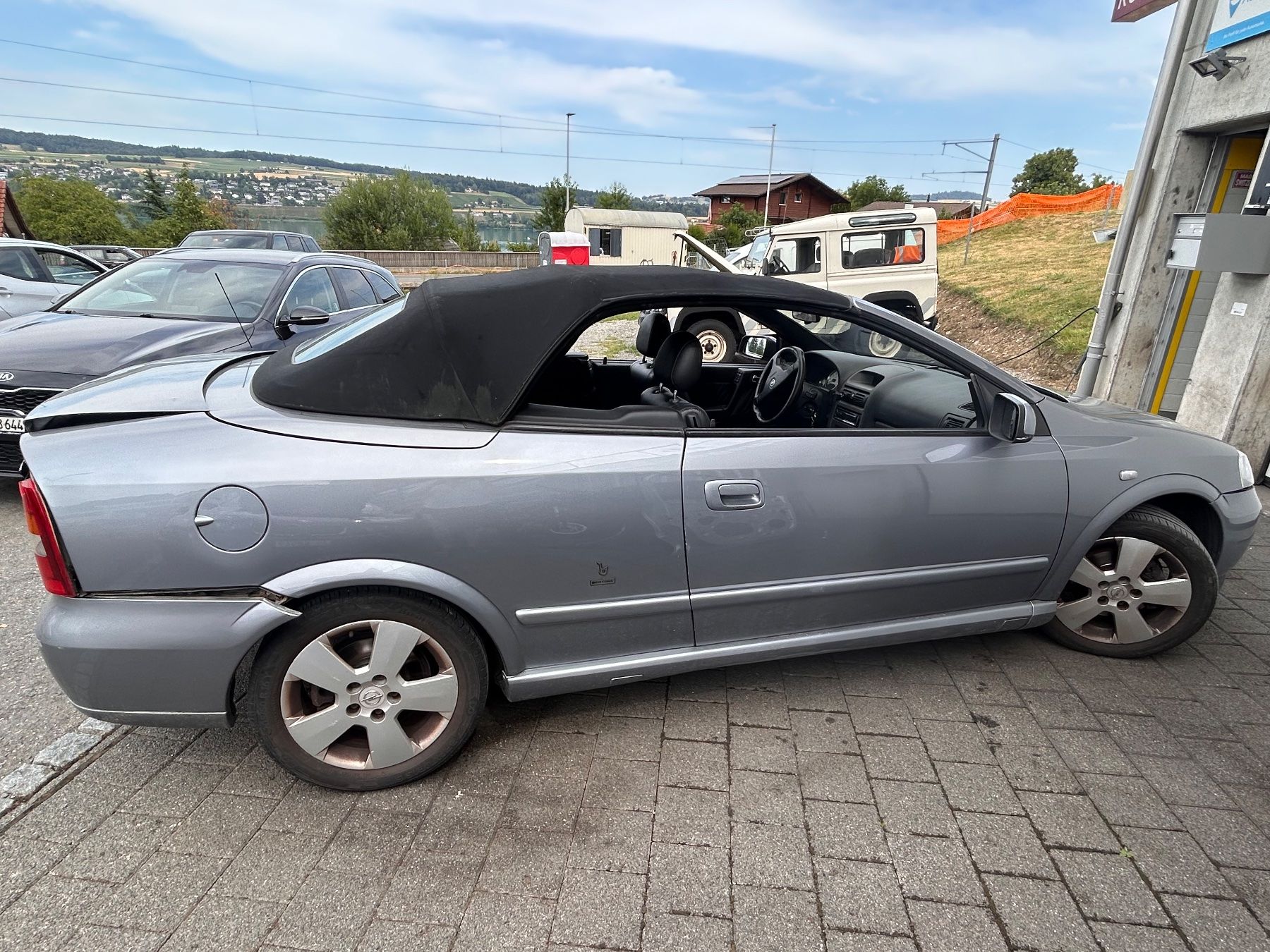 Opel Automobili: Opel Astra G Cabrio Bertone 2.2  Unfallfahrzeug – Usato da Beinwil am See venduto da jana_zim 2