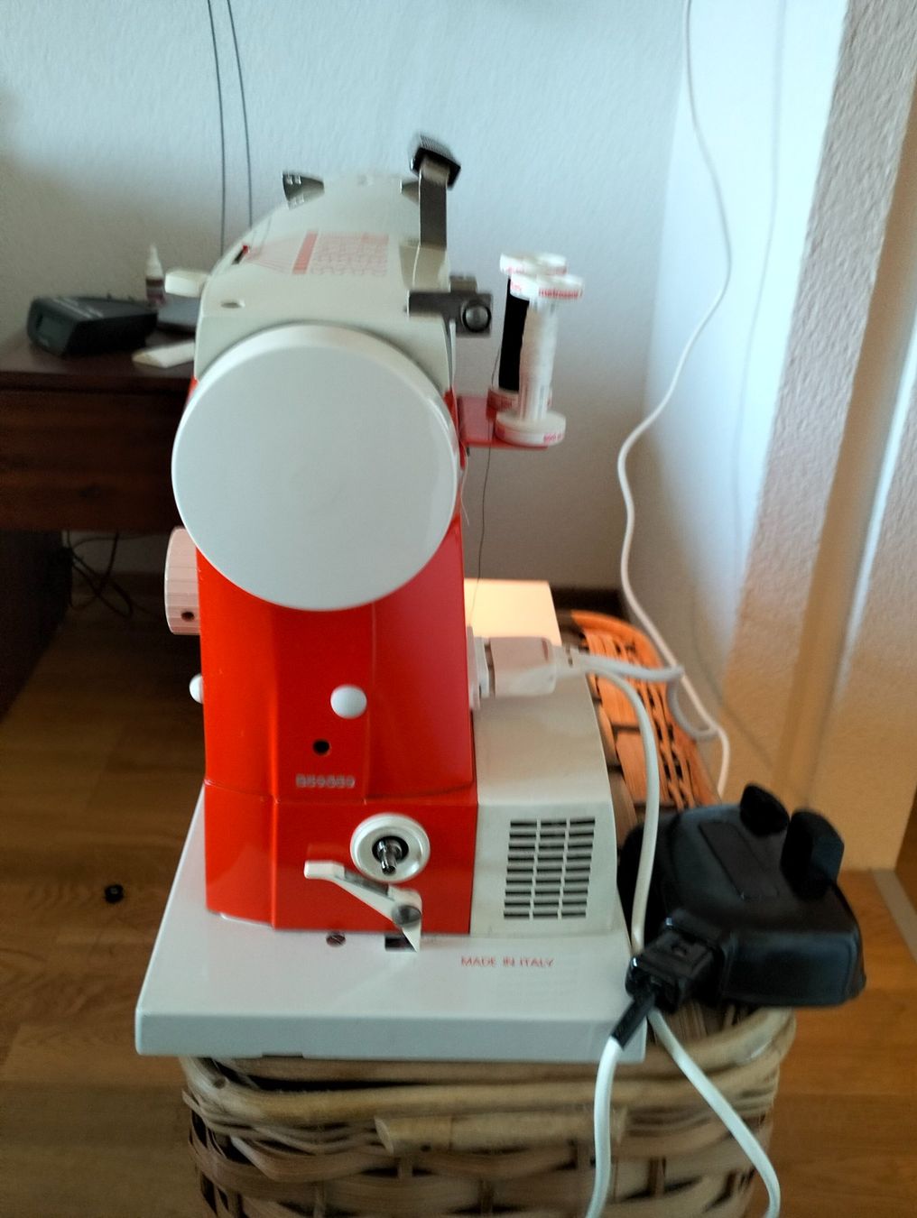 Nähmaschinen: Machine à coudre – Gebraucht aus Auvernier von jmi2012 2