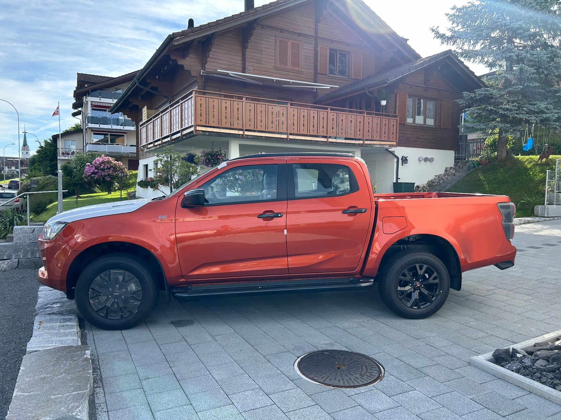 Isuzu Autos: ISUZU D-MAX 1.9 CrewCab N60FF 4x4 AT / PICK-UP SÖPP – Neu (gemäss Beschreibung) aus Hasle LU von Mroeoesli0