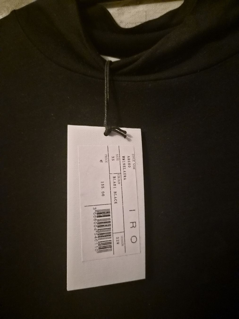 Iro T-Shirts: Iro Langarmshirt – Neu und originalverpackt aus Herzogenbuchsee von 1F1D15EC 1