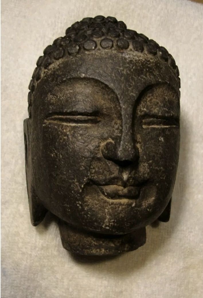 Sculture & Statue: Schwarzer Stein Buddhakopf, China – Usato da Zürich venduto da Rousseau11