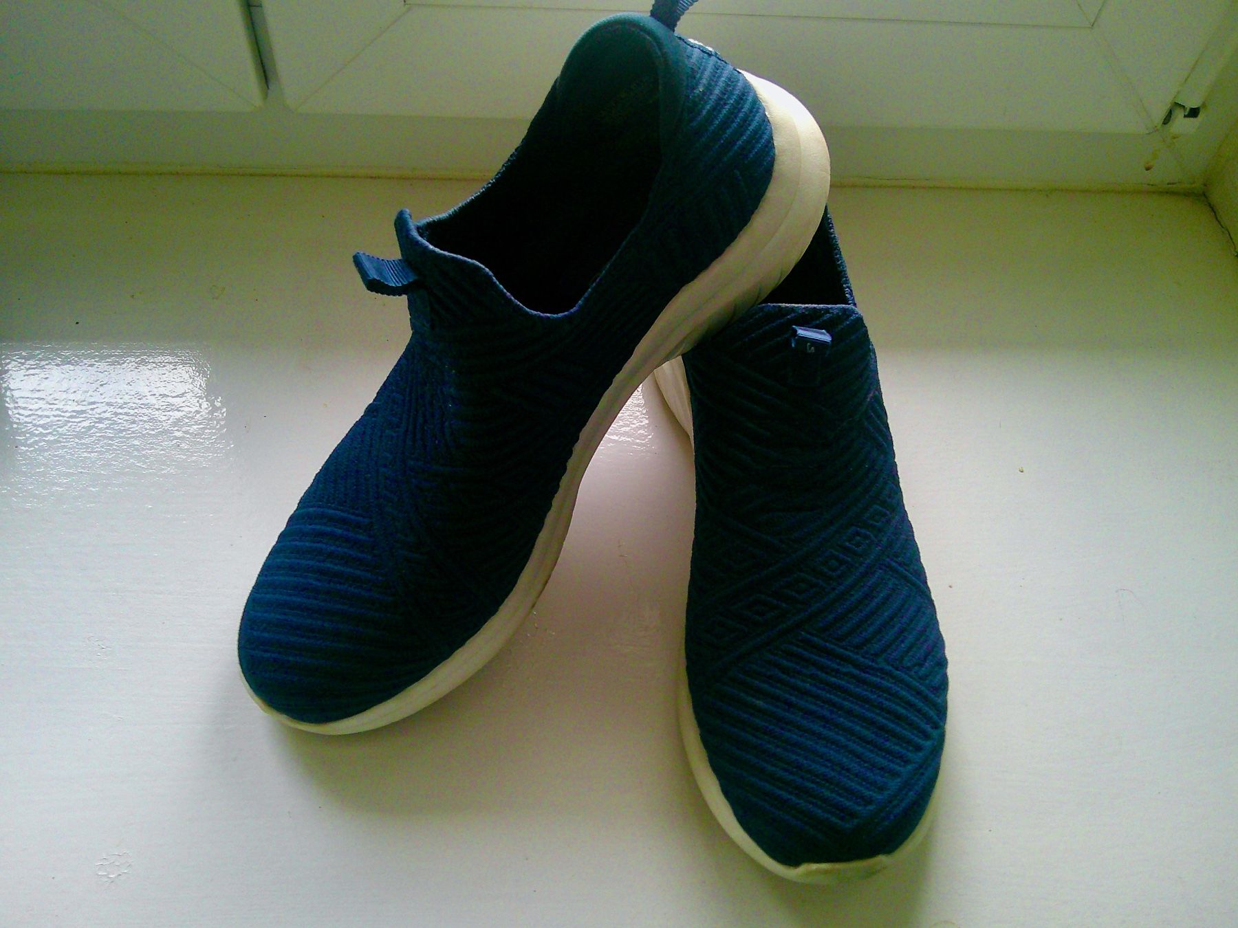 Skechers Scarpe da donna: Skechers Air-cooled Memory d.blau Gr. 41 – Usato da Duggingen venduto da NostalgieTrend 1