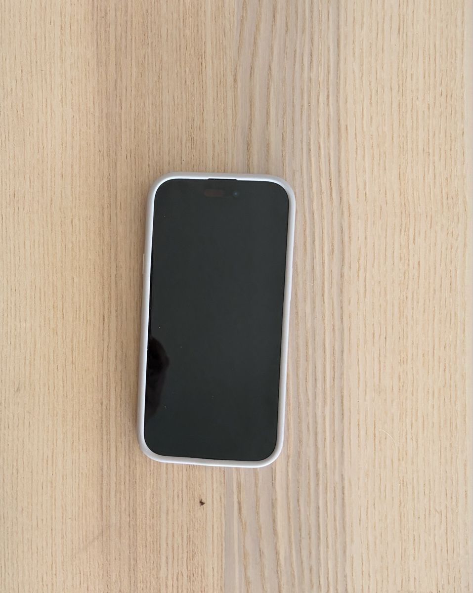 Apple Handys / Smartphones: iPhone 15 128GB – Gebraucht aus Horw von lauraaa91