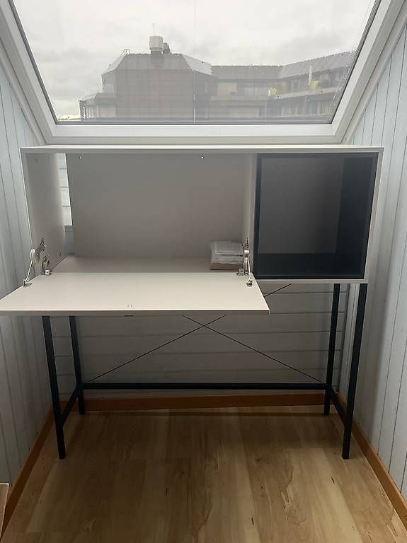 Kommoden: Schicker Sekretär/Highboard in hellgrau  – Gebraucht aus Winterthur von jeskima 1