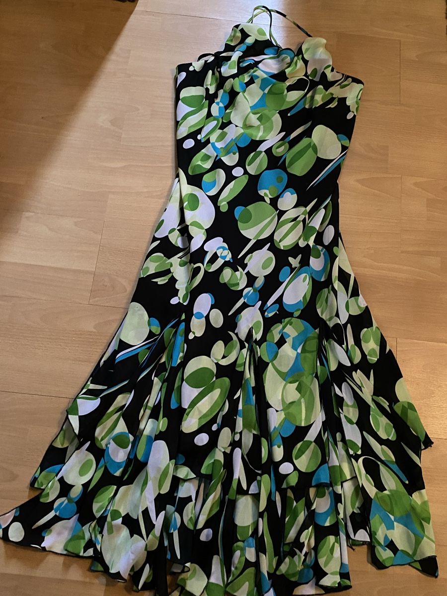 Kleider: Sommerkleid – Neu (gemäss Beschreibung) aus Gretzenbach von Cantate