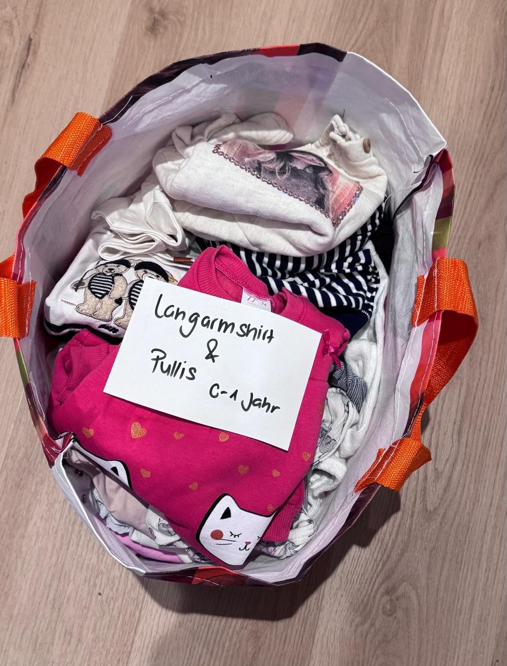 Kleiderpakete & -sets: Babykleider Langarmshirt + Pullis 0-1 Jahre – Gebraucht aus Davos Dorf von BenoitFichaux 1