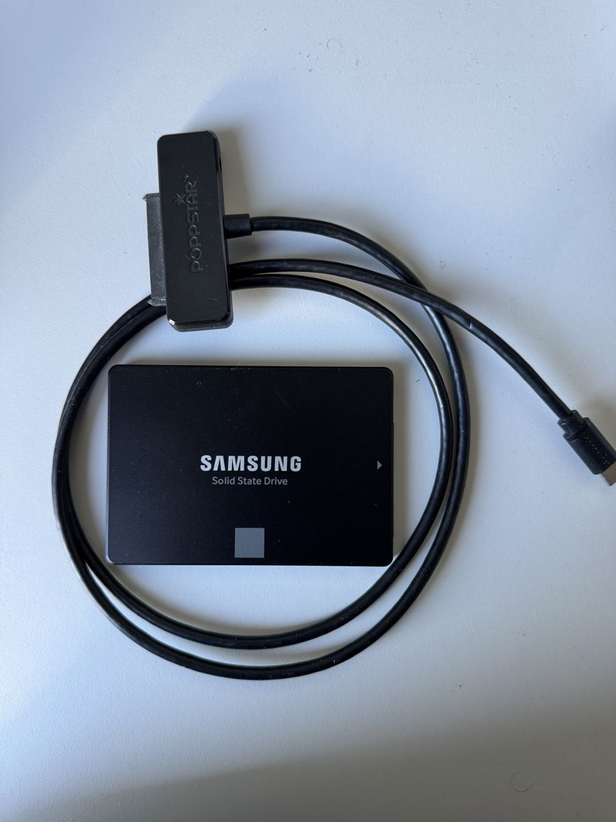 Samsung Disques durs: Samsung 870 EVO 2TB SSD – D'occasion à Zürich par tim_t6kb 2