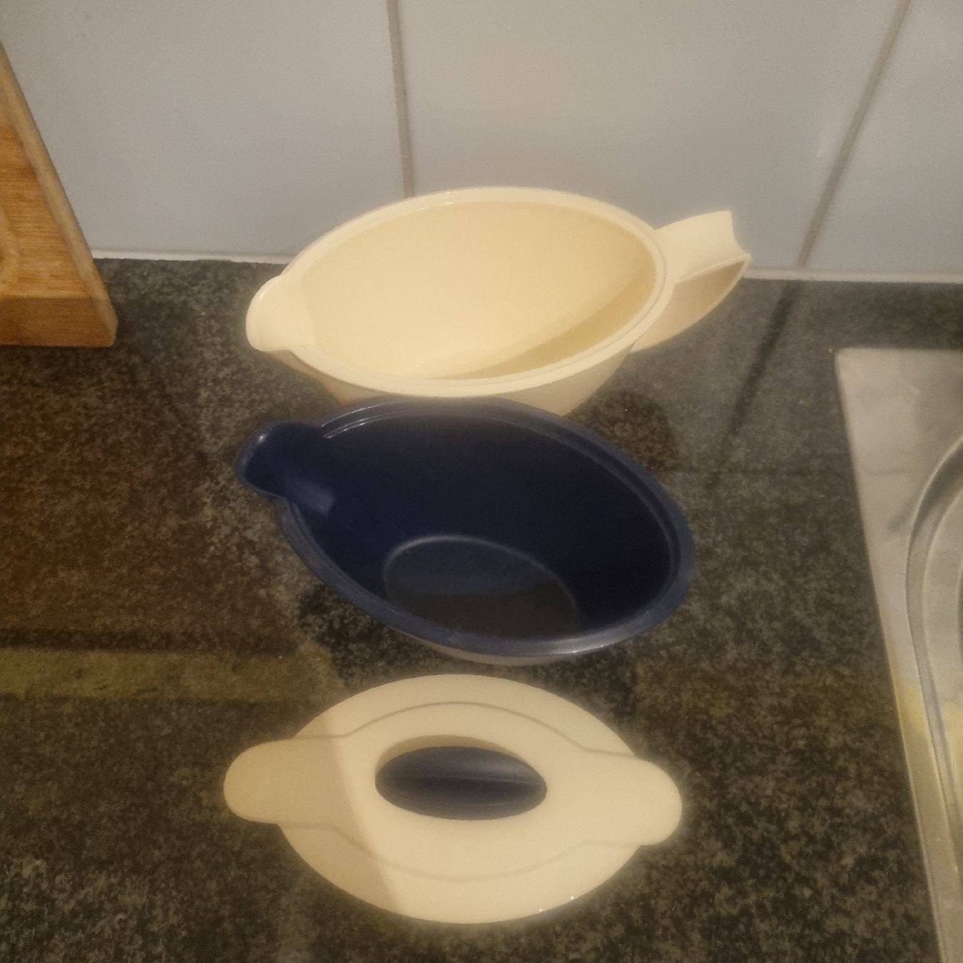 Tupperware Contenitori & Simili: Tupperware Saucen Behälter 550ml – Usato da Altenrhein venduto da Roduner 3