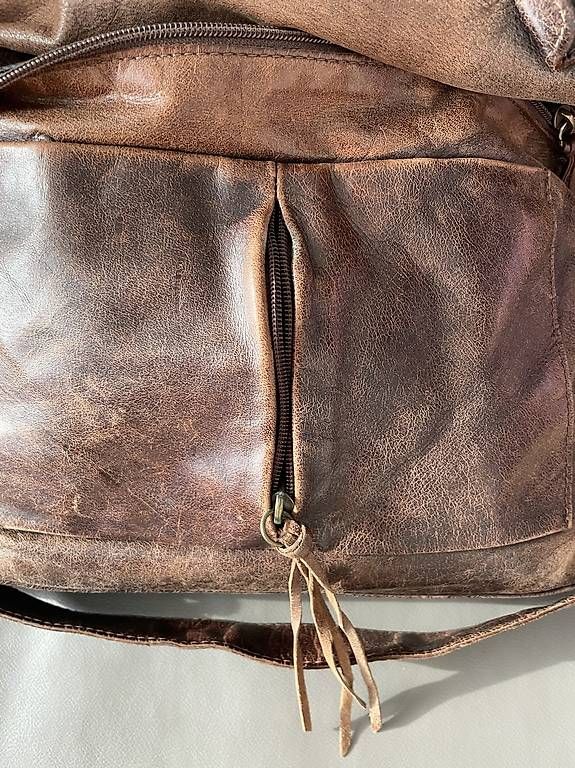 Altro in  Abbigliamento & Accessori: Borsa in pelle a tracolla – Usato da Locarno venduto da ste_8rjr 2