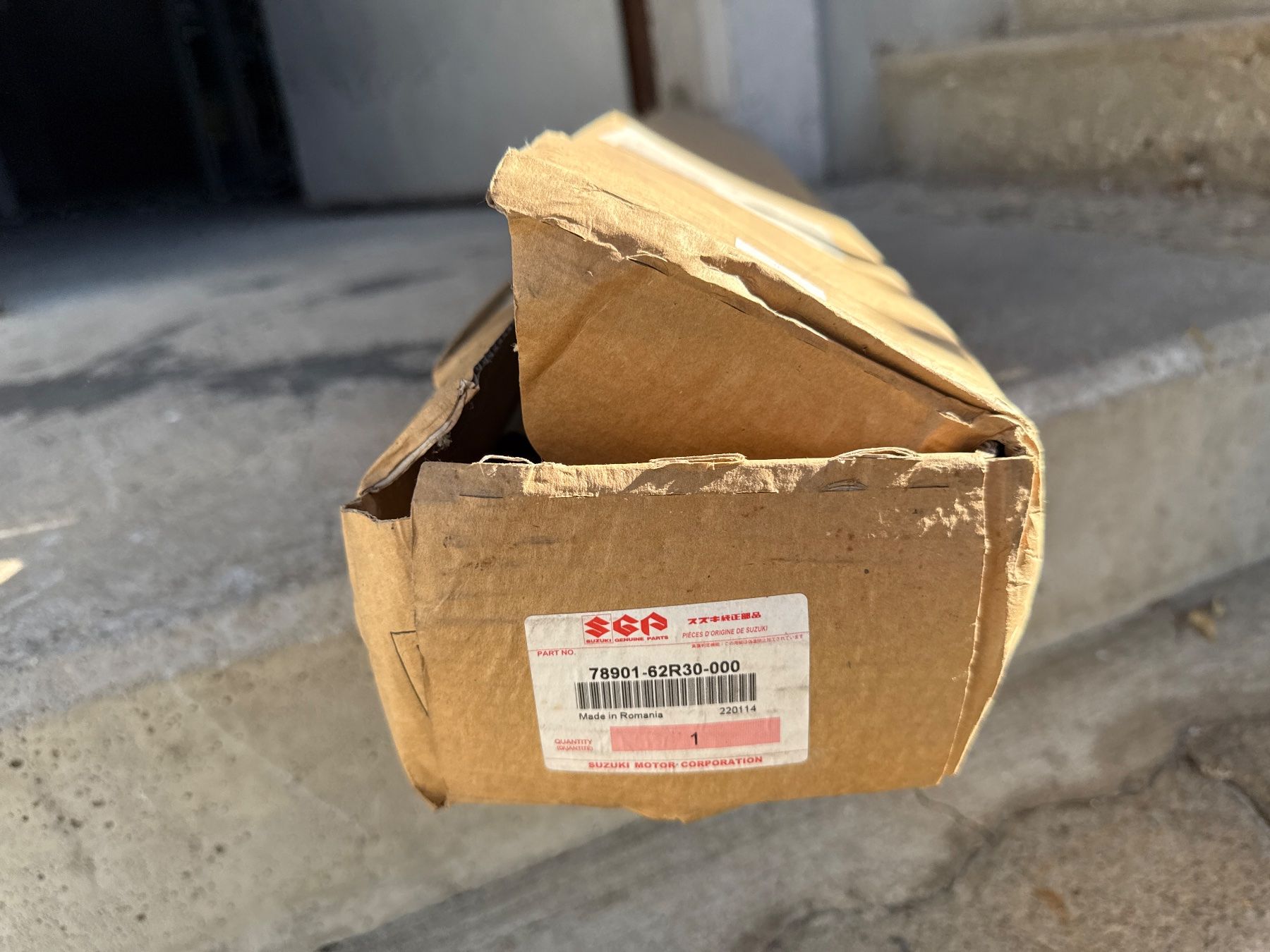 Portapacchi: Suzuki Original Grundträger – Nuovo e nell'imballaggio originale da Pieterlen venduto da gar_hb8c 1