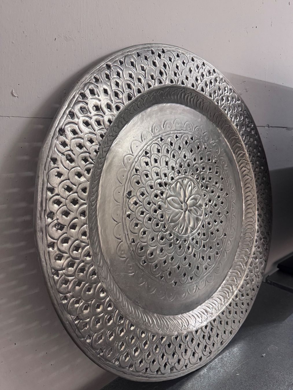 Tutte le decorazioni: Orientalischer Deko-Unterteller / Metalltablett 58 cm – Usato da Schaffhausen venduto da luc_s9gz 3