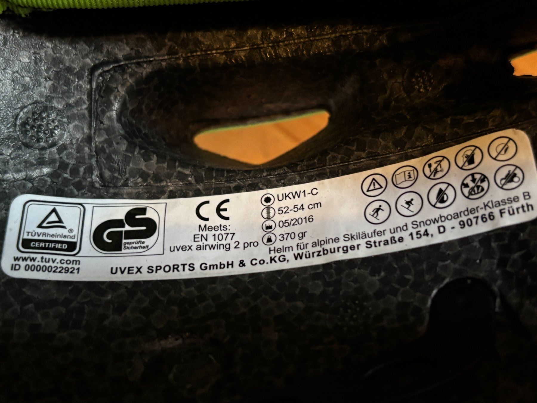 Helme: Uvex Skihelm, Grösse 52-54cm – Gebraucht aus Englisberg von Apfelsine 3