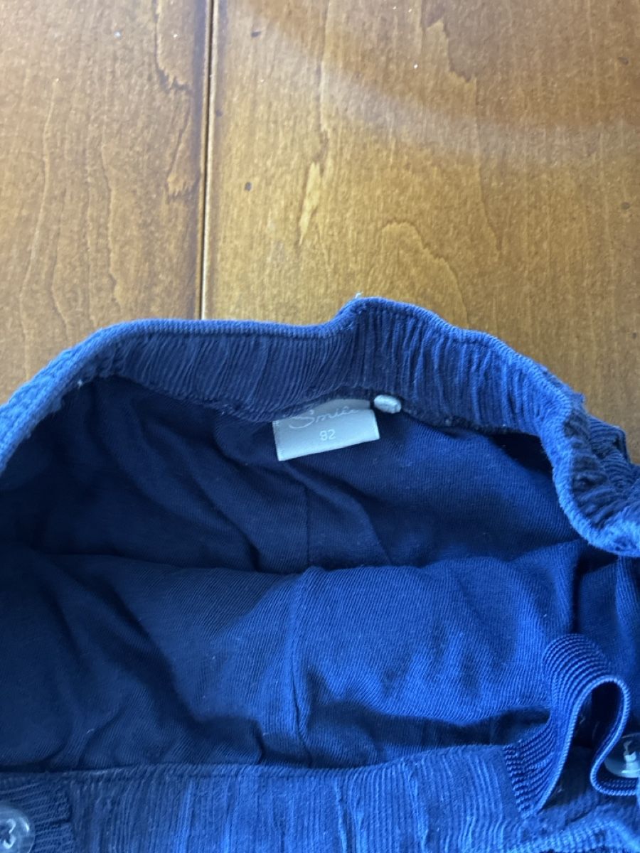 Pantaloni: Dunkelblaue Cordhose Gr 92 – Usato da Rifferswil venduto da nahug 1