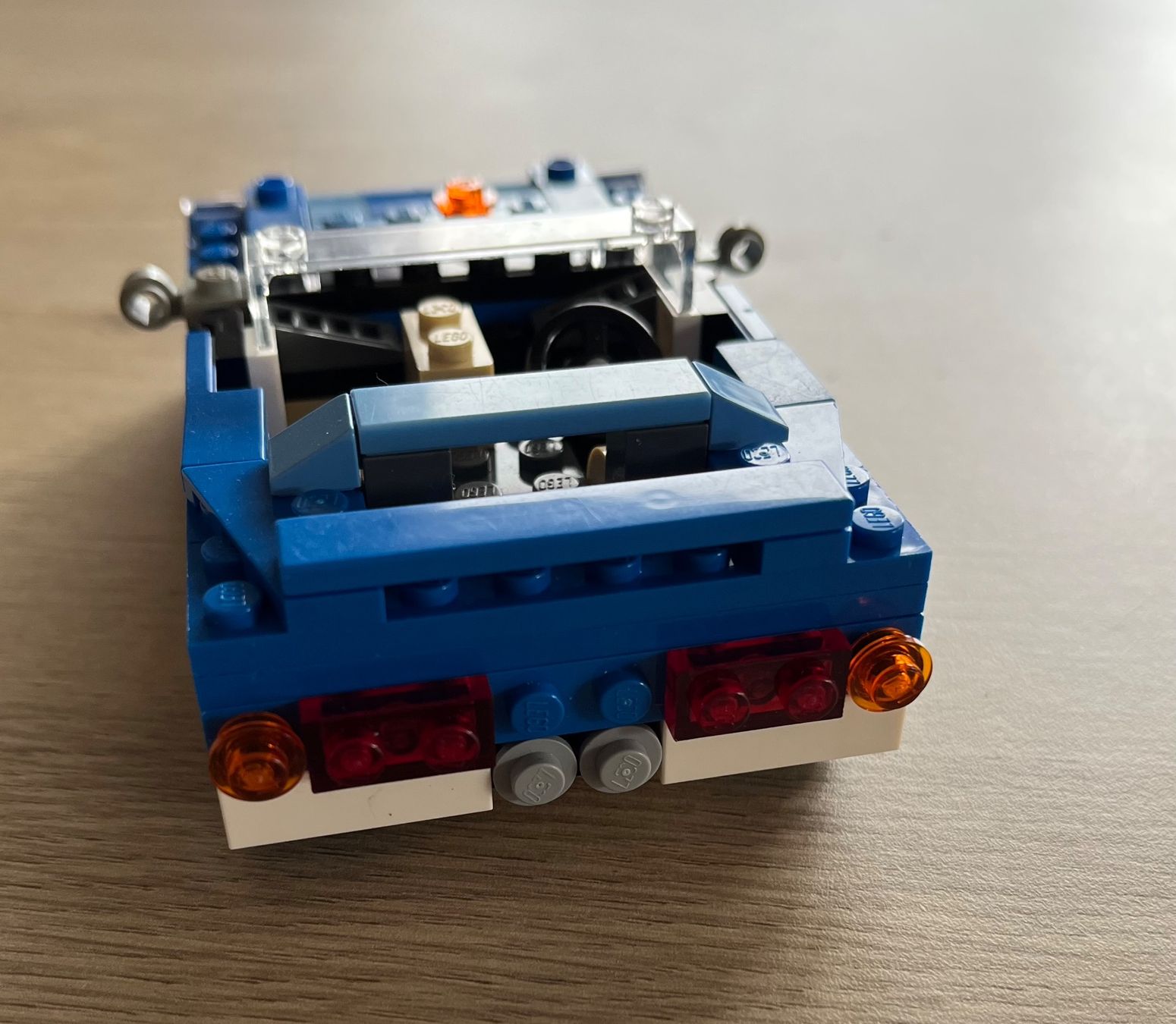 Lego Kit di costruzioni: Légo "Blue Roadster" 6913 complet+instructions – Usato da Courgenay venduto da Kolfree 4