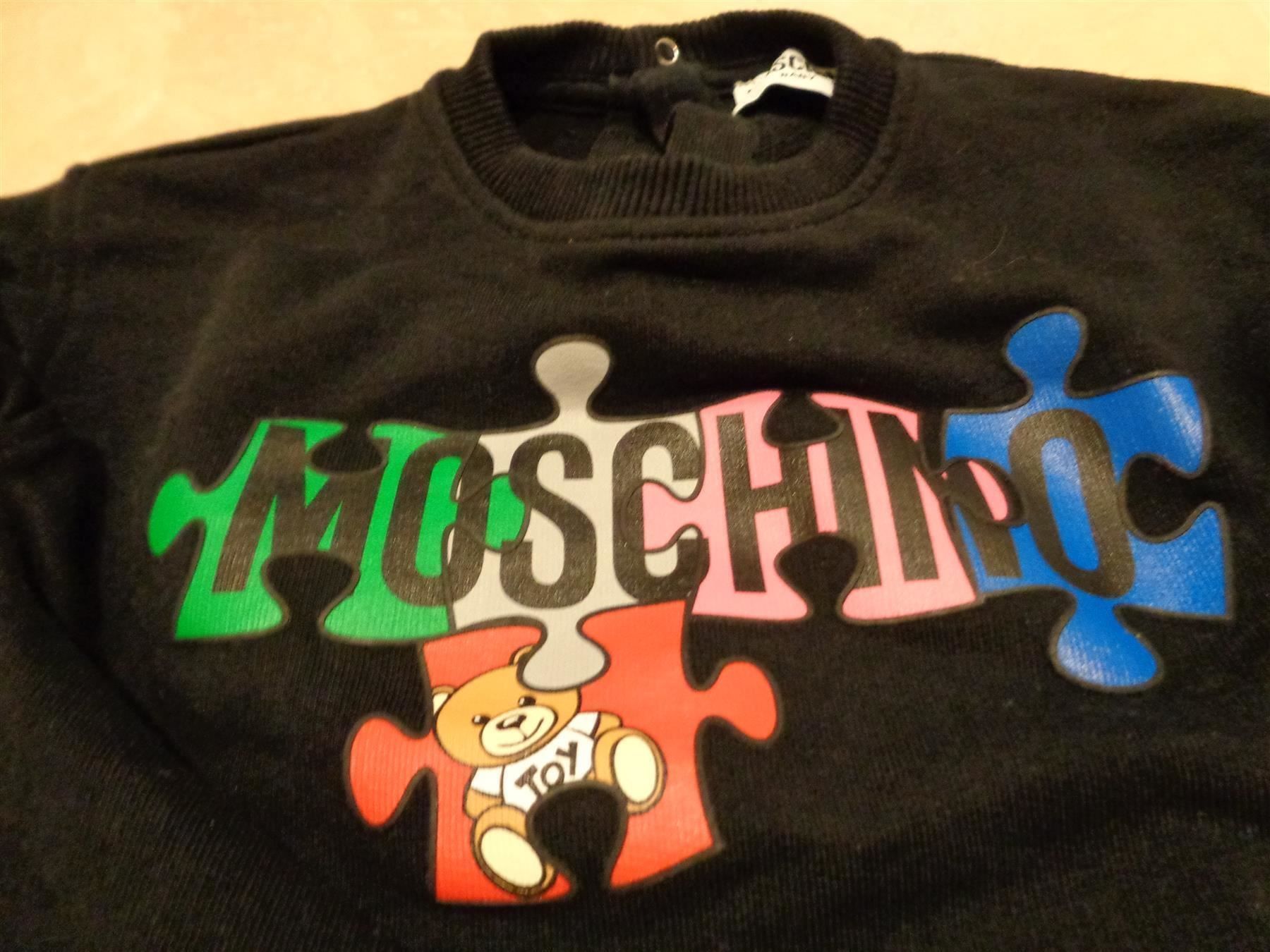 Moschino Lotti & Set di vestiti: Moschino super NWT Set, 2J 92 NP 28o Fr – Usato da Klingnau venduto da Markus14 2