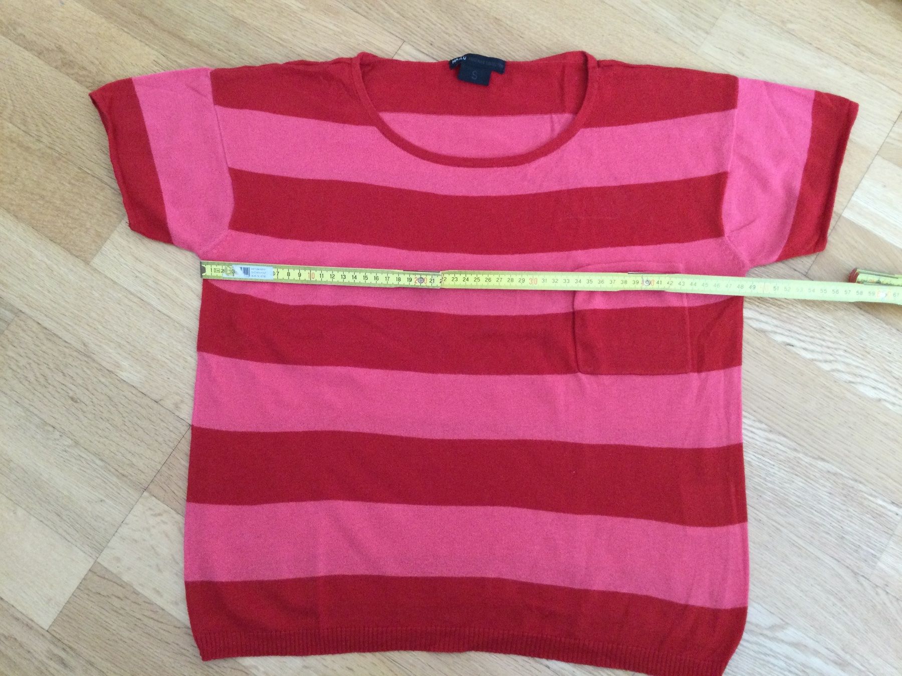 Blusen, T-Shirts & Tops: T-Shirt Tricot S – Gebraucht aus Zürich von Janakpur 2