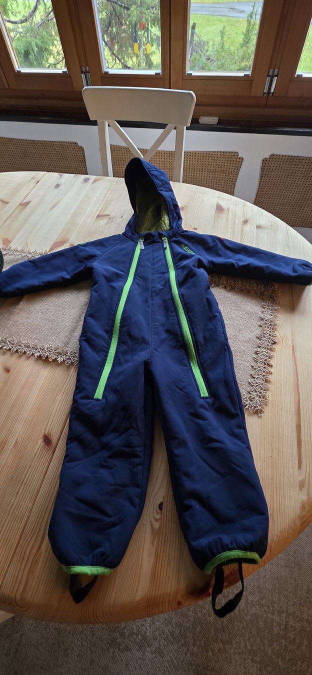 Tute: Trollkids Winter Overall – Usato da Kandersteg venduto da Foxtrott7777