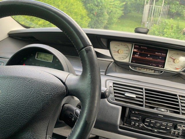 Peugeot Automobili: Peugeot 807 2.0 HDI Emissionscode B5a – Usato da Dotzigen venduto da Sw67 3