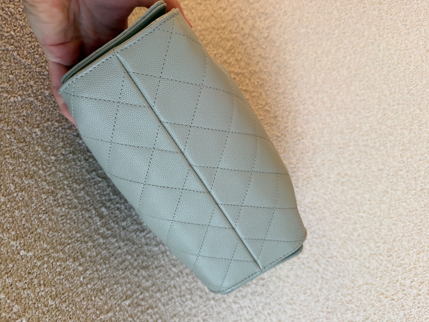 Chanel Sacs femmes: Chanel 25 mini light green – D'occasion à Schindellegi par Kar_5zrb 6