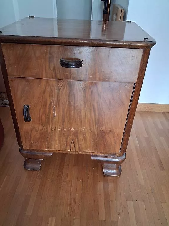 Comodini: Table de nuit, rétro – Usato da Morges venduto da pie_nbl7 2