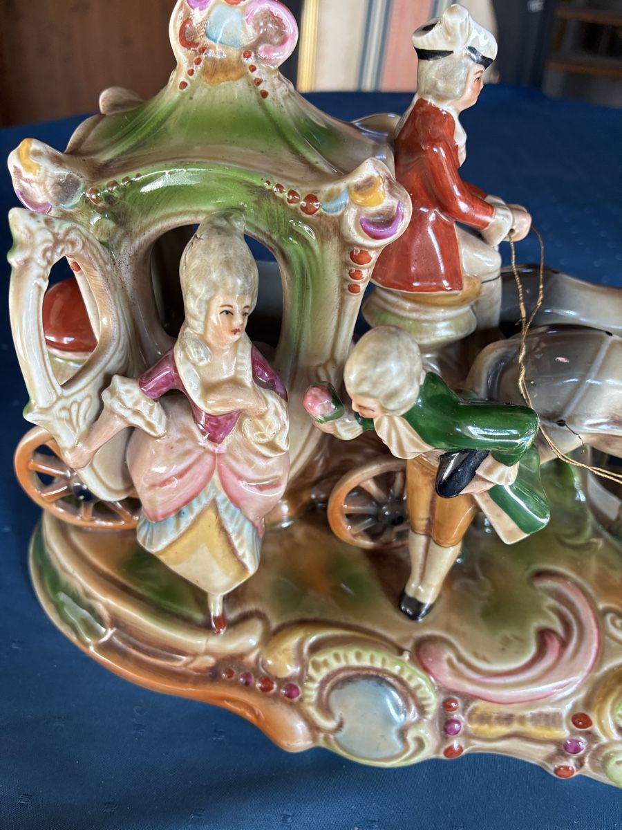 Carrozze: grosse Porzellankutsche mit 4 Pferden – Usato da Dornach venduto da Rosengarten 4