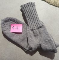 Warme, handgestrickte Socken..Grösse 44, Grau/hellbraun