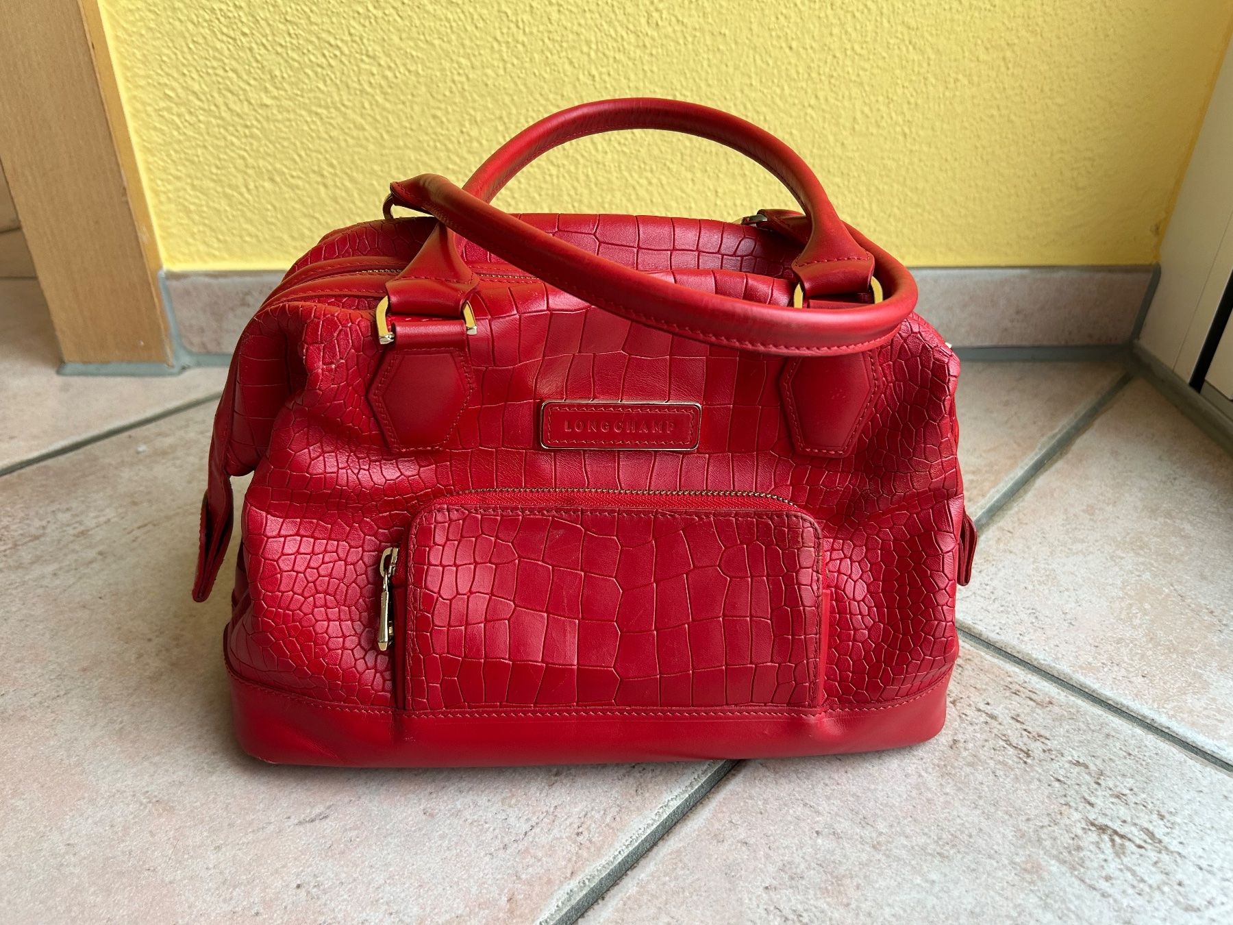 Longchamp Borse da donna: Sac Longchamp Croco rouge – Usato da Oberlunkhofen venduto da Tere5