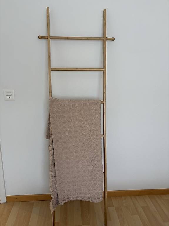 Scaffali: Klamotten Hänger  – Usato da Lyss venduto da chr_6v72 1