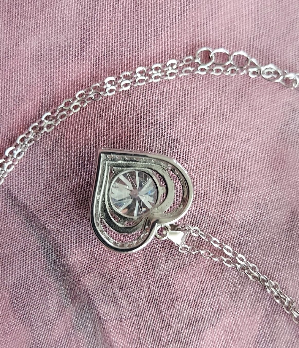 Ketten: Silberkette mit Herzanhänger,  3ct Moissanite – Neu (gemäss Beschreibung) aus Ettenhausen TG von CH2300 7