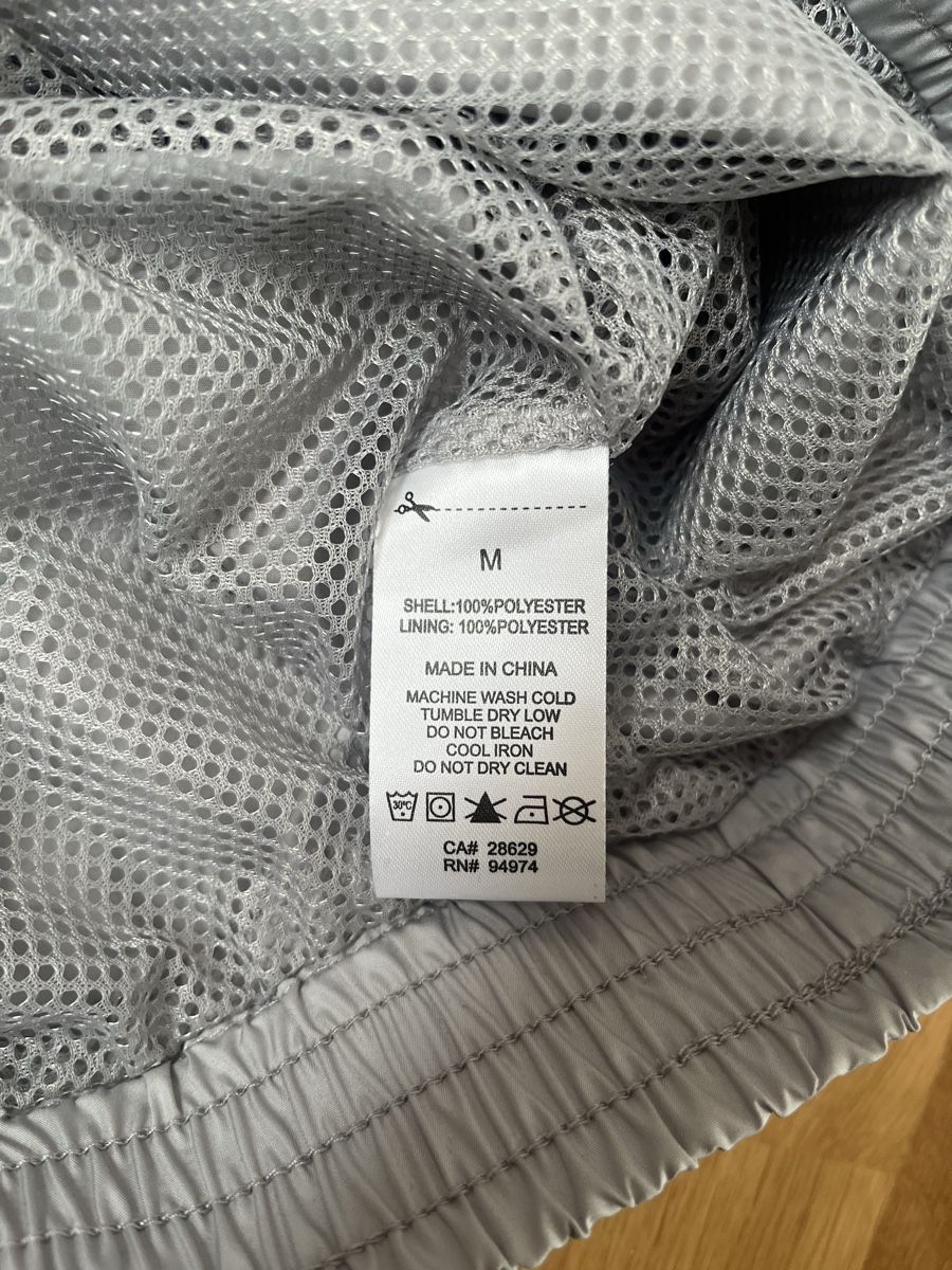 Giacche: Übergangsjacke Stüssy M grau – Usato da Bern venduto da jimyhendrix 3