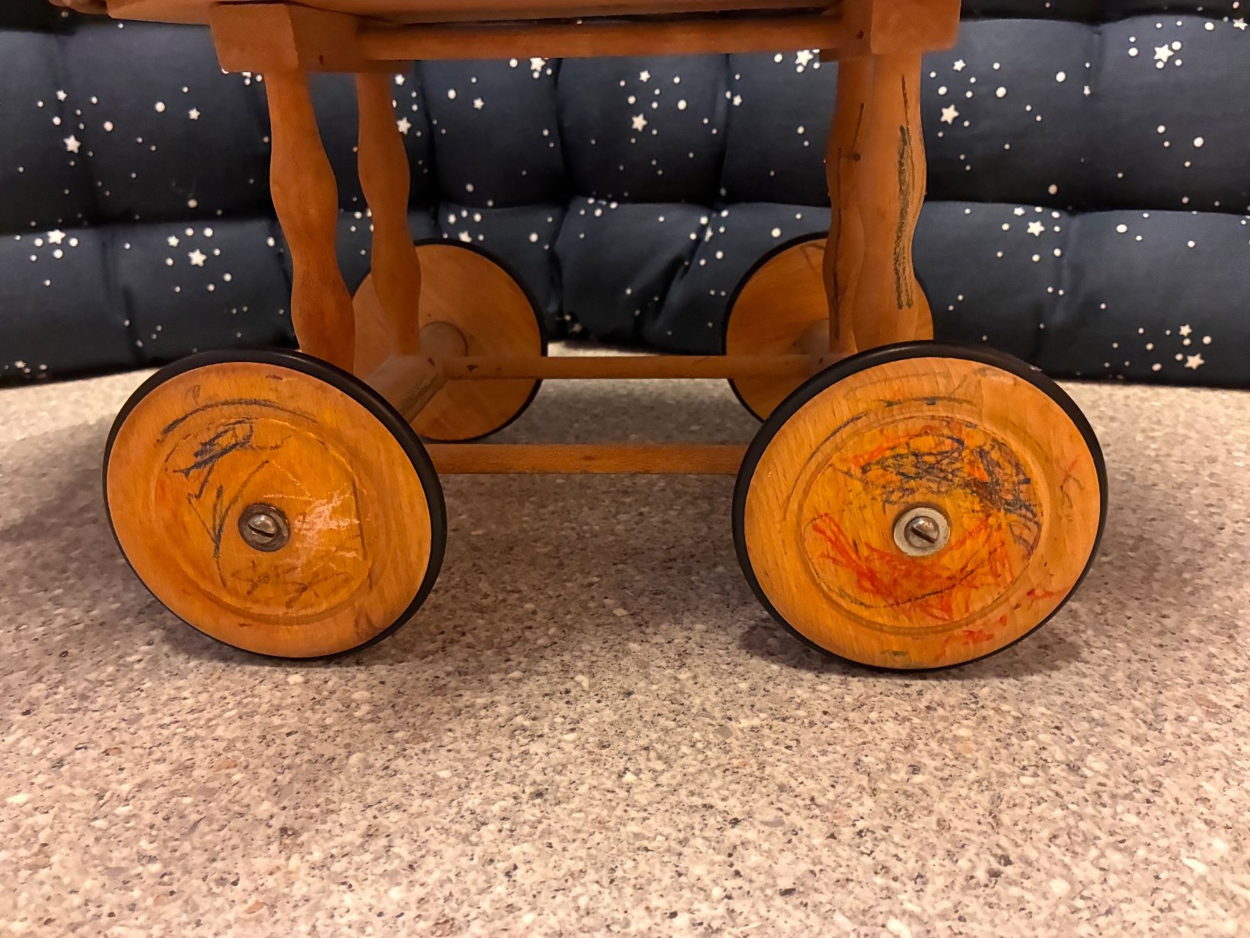 Carrozzine per bambole: Puppen Stubenwagen – Usato da Winterthur venduto da Ele36 4