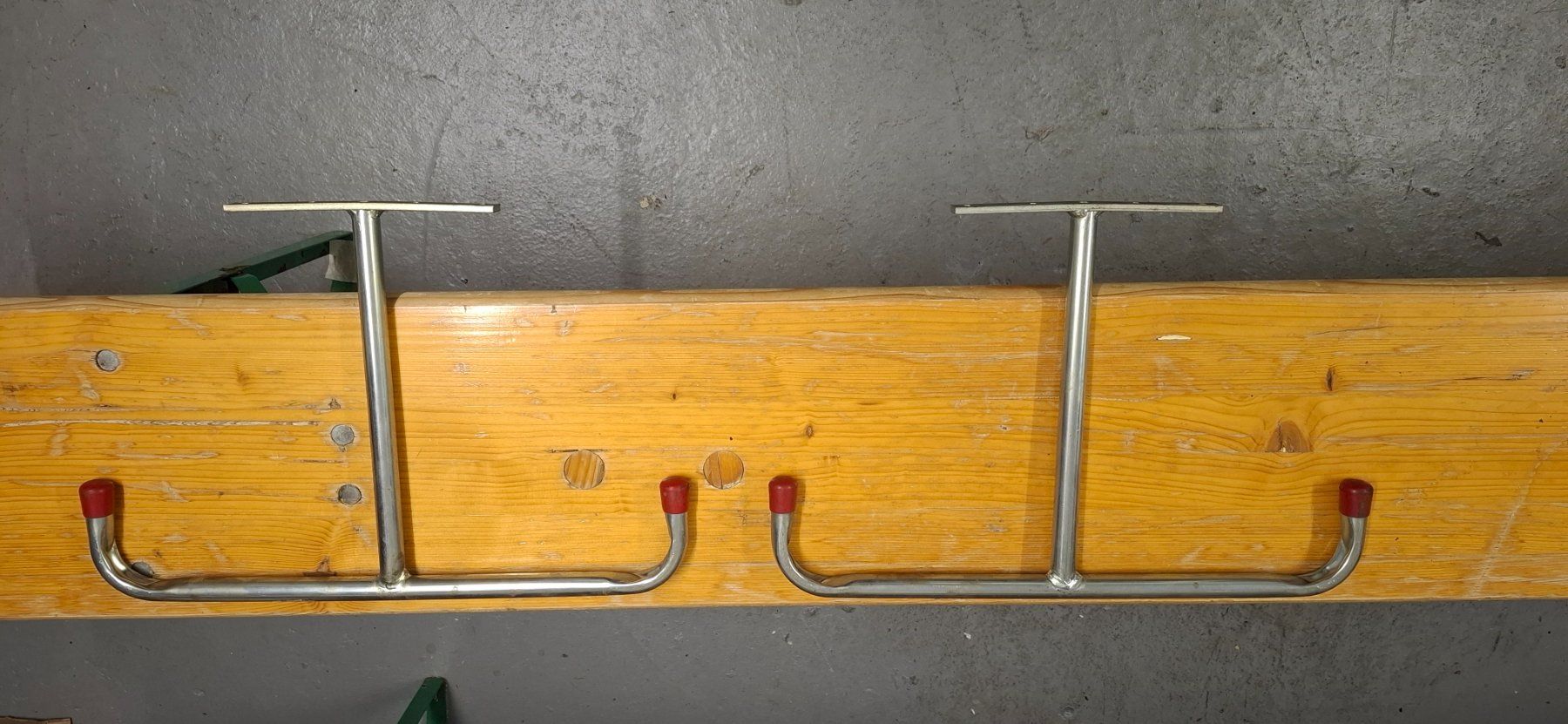 Eisenwaren: crochet de suspenssion pour roues – Gebraucht aus Chancy von dave58v 1