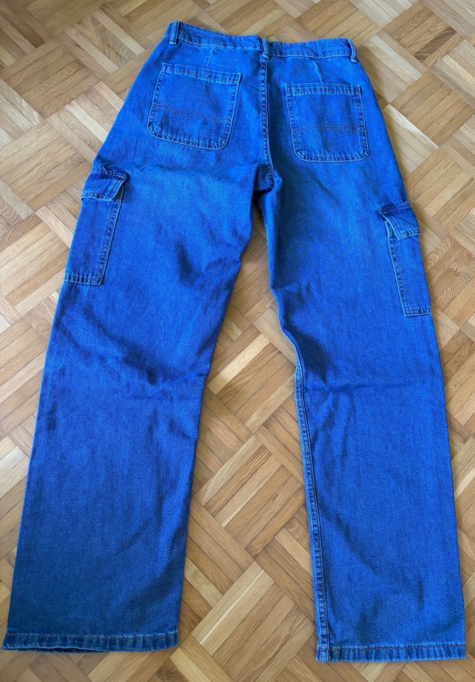 Bershka Jeans: Damen Jeans Hose, Gr. 34 – Usato da Adliswil venduto da Myxin 1