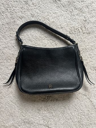 Aigner Women's Black Leather Handbag - Great Condition!