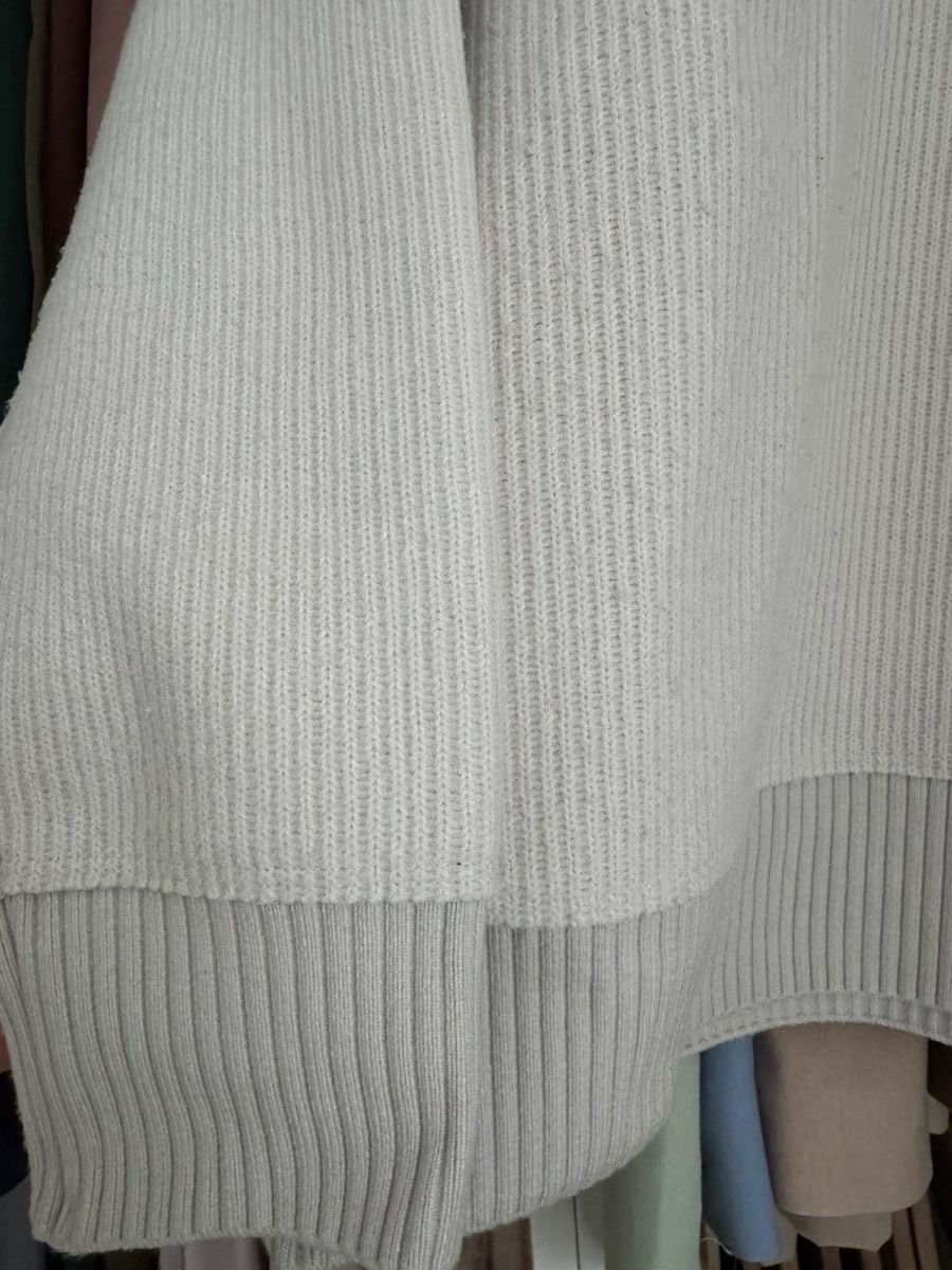 Maglioni & Felpe: Gestreifter Pullover, weiss, Oversized, Grösse XS Zara – Usato da Zofingen venduto da ismail01a 3