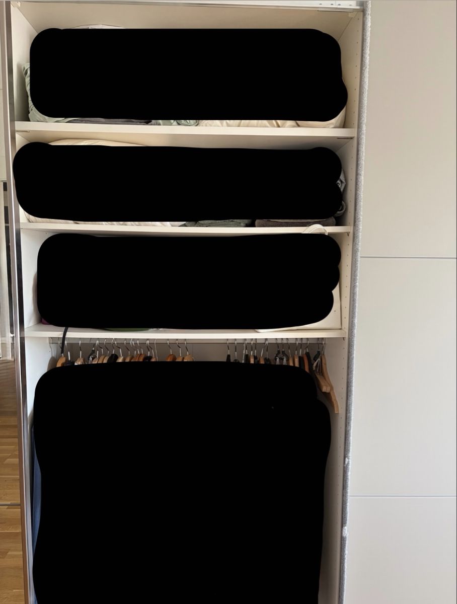 Interio Armadi: Kleiderschrank mit 3 Schiebetüren – Usato da Zürich venduto da oli_9dhs 7