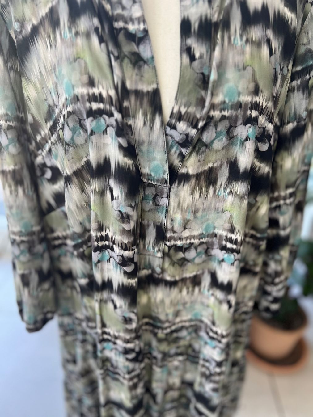 Vestiti: Sommerliches Kleid mit Muster, gr. 44/46 – Usato da Ebmatingen venduto da Mistelu 1