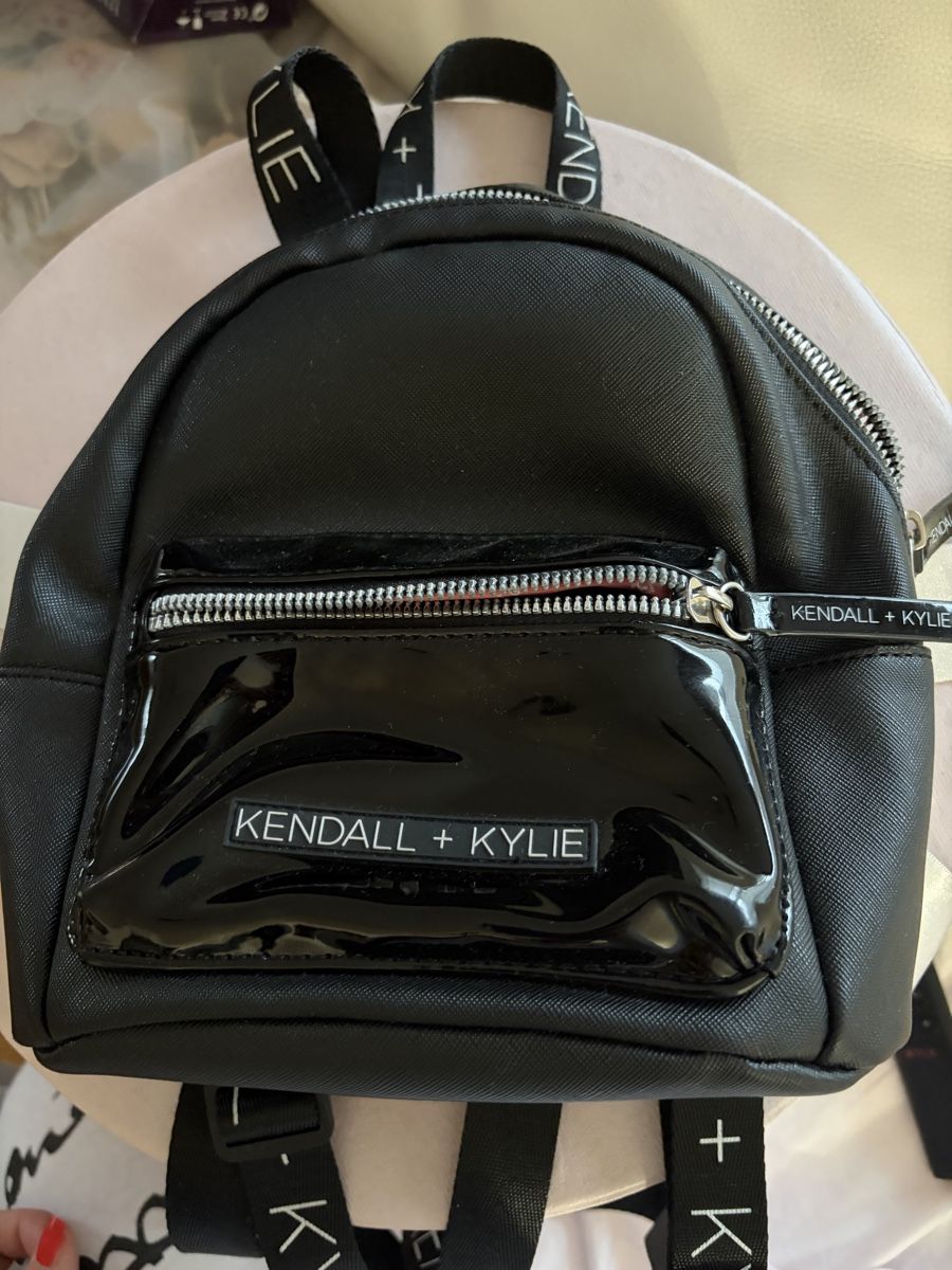 Borse da donna: Kendall+Kylie – Nuovo (secondo la descrizione) da Pully venduto da Kalissa