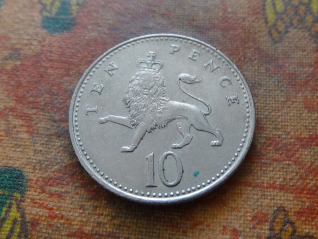 Tutti le monete: ROYAUME-UNI  10 Pence  1992 – Usato da Romanel-sur-Lausanne venduto da Swift13