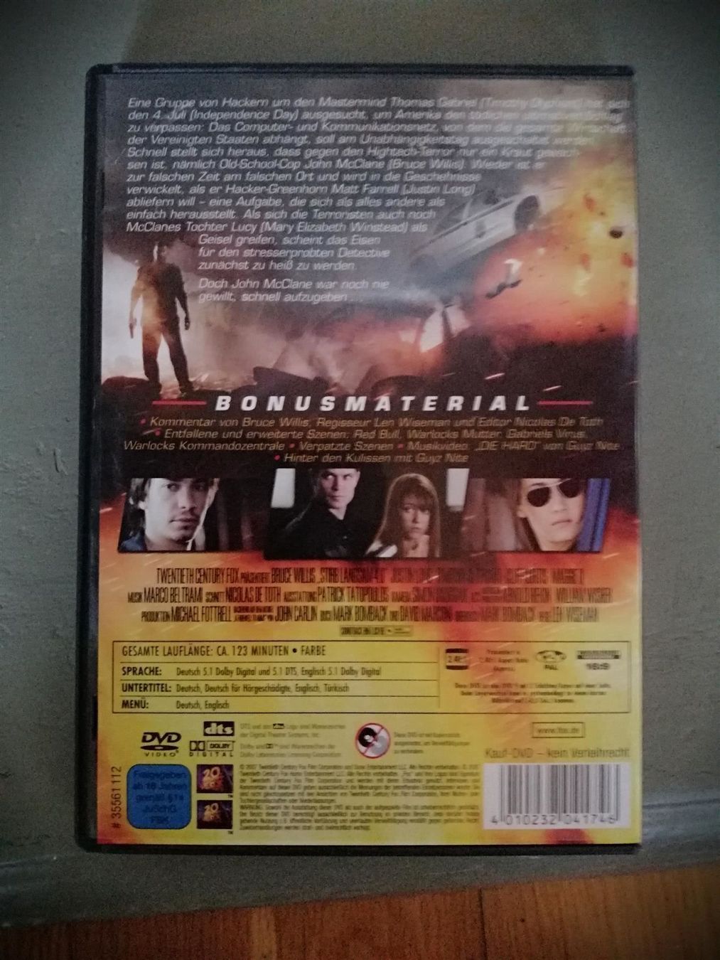 Tutti i DVDs: DVD Stirb Langsam 4.0 – Usato da Bärau venduto da perosch65 1