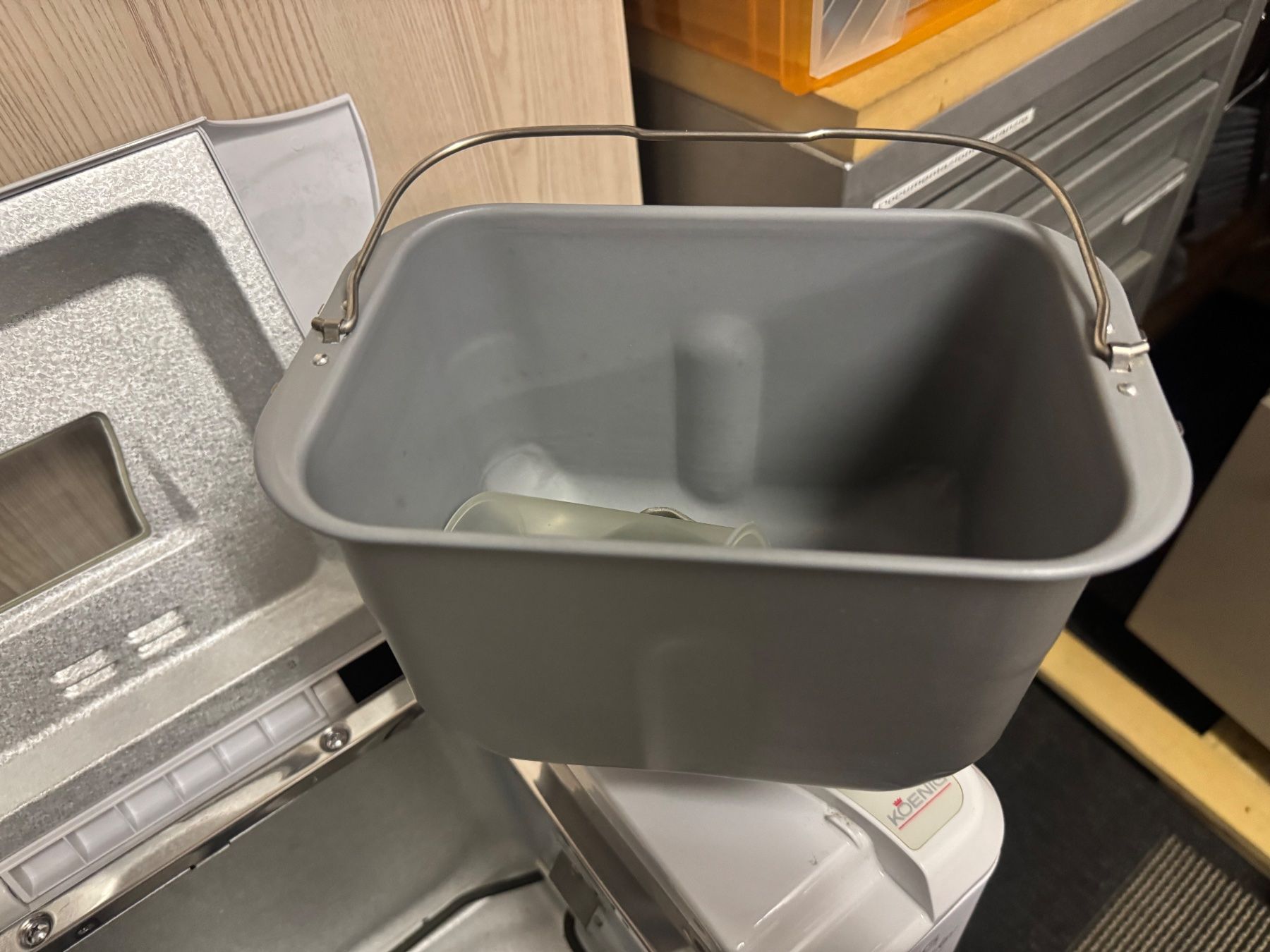 Küchengeräte: Brotbäcker König – Gebraucht aus Winterthur von nmo_sd8z 2
