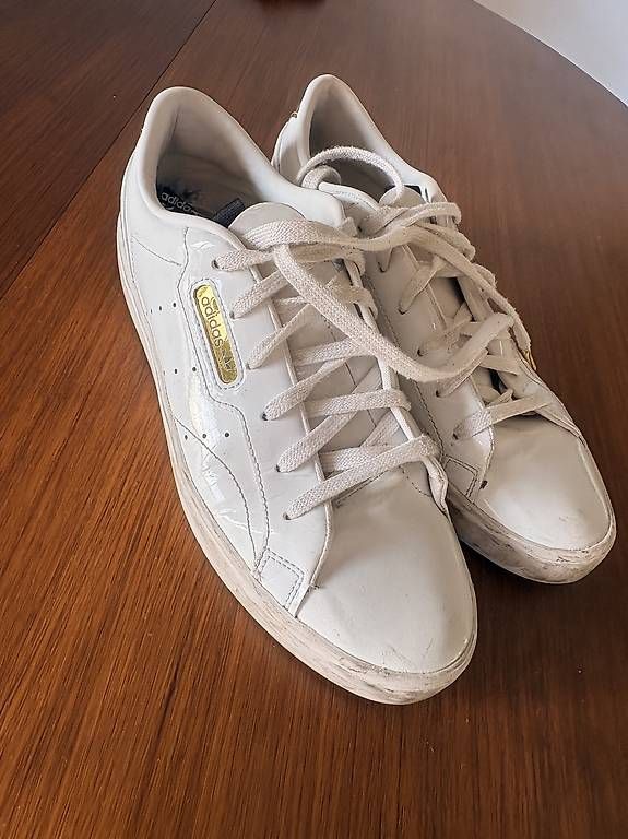 Scarpe da donna: Adidas Blanche nacrée brillantes – Usato da Chardonne venduto da any_yq5q 1