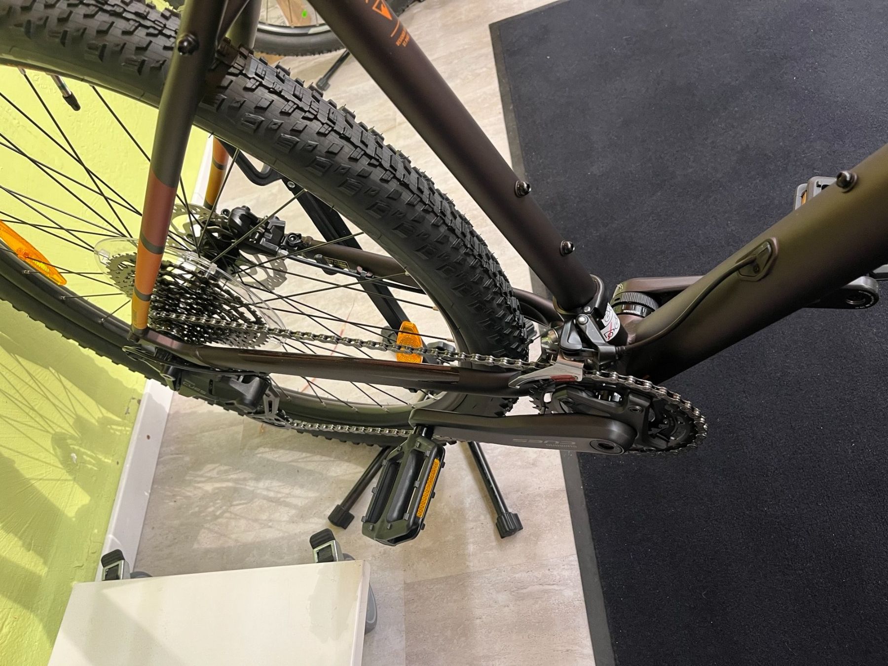 Bergamont Biciclette: Bergamont Revo 7 – Nuovo (secondo la descrizione) da Olten venduto da hrv_g9j8 1