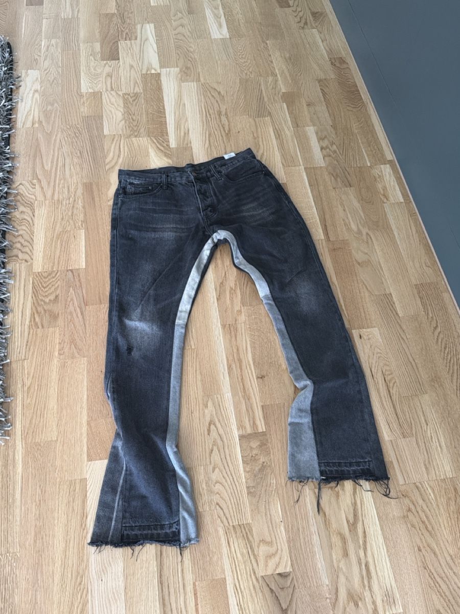MNML Jeans: Mnml jeans – Gebraucht aus Pieterlen von sam_58jm