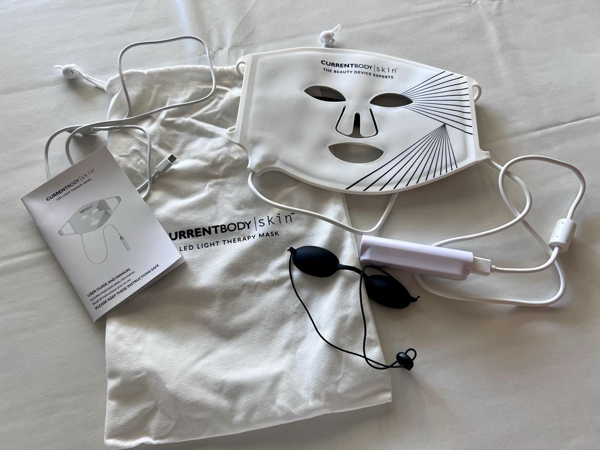 Masken: CurrentBody Skin – Gebraucht aus Zürich von Aliceinthesun